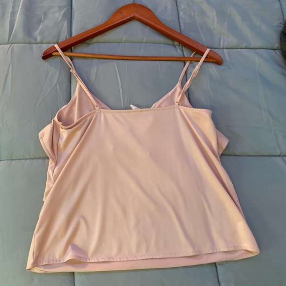 H&M - Picture 2 of 3